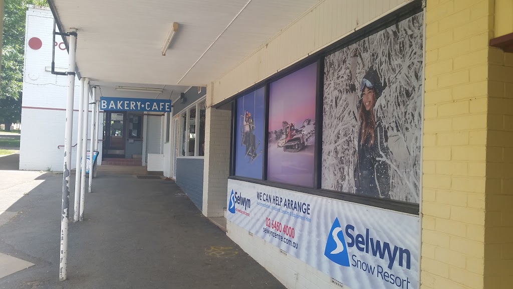 Snowy Mountains Holiday Centre | travel agency | 9 Denison St, Adaminaby NSW 2629, Australia | 0264504000 OR +61 2 6450 4000