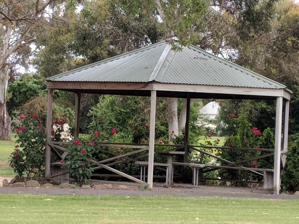 Penola Coonawarra Visitor Information Centre | 27 Arthur St, Penola SA 5277, Australia | Phone: (08) 8737 2855