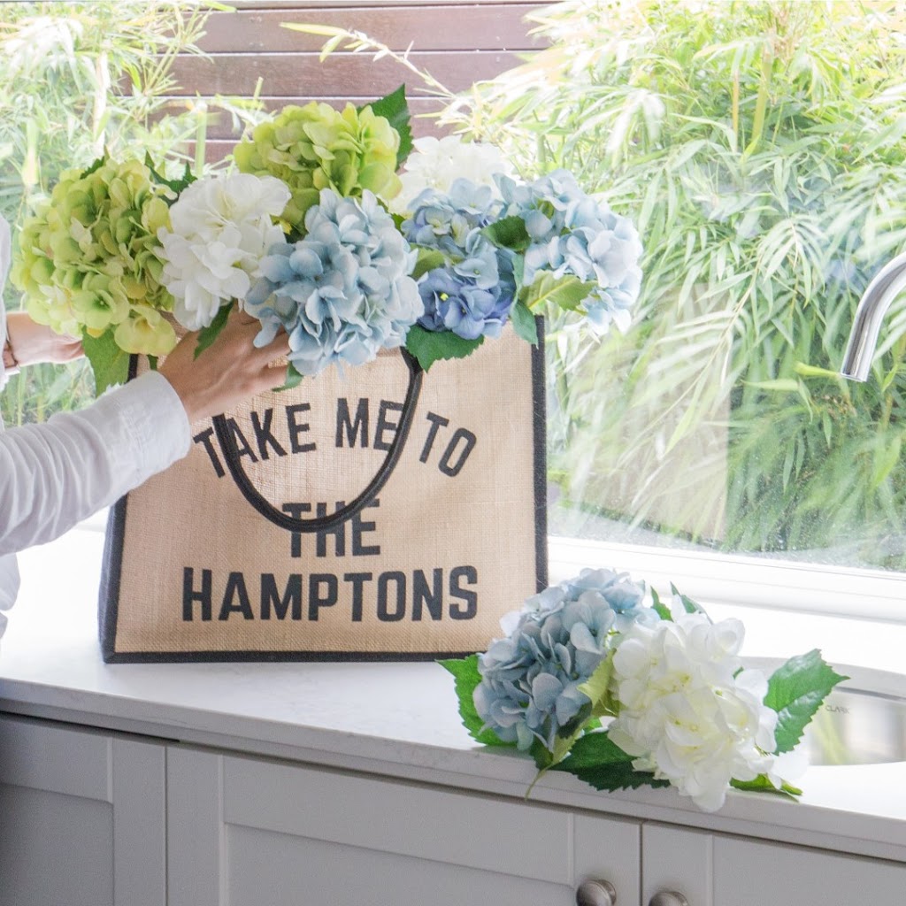 Hamptons Home | home goods store | 12 Tanglin St, Crestmead QLD 4132, Australia | 0738035021 OR +61 7 3803 5021