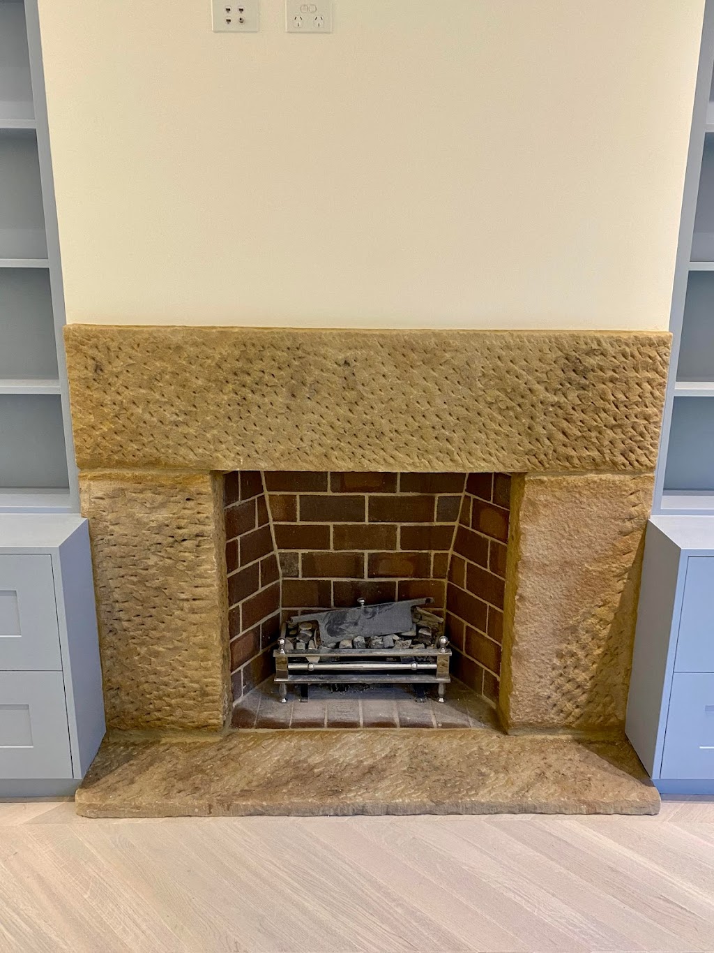 Quaystone Heritage- Restoration and Construction Stonemason | 2 Canopy Cres, Wilton NSW 2571, Australia | Phone: 0428 880 958