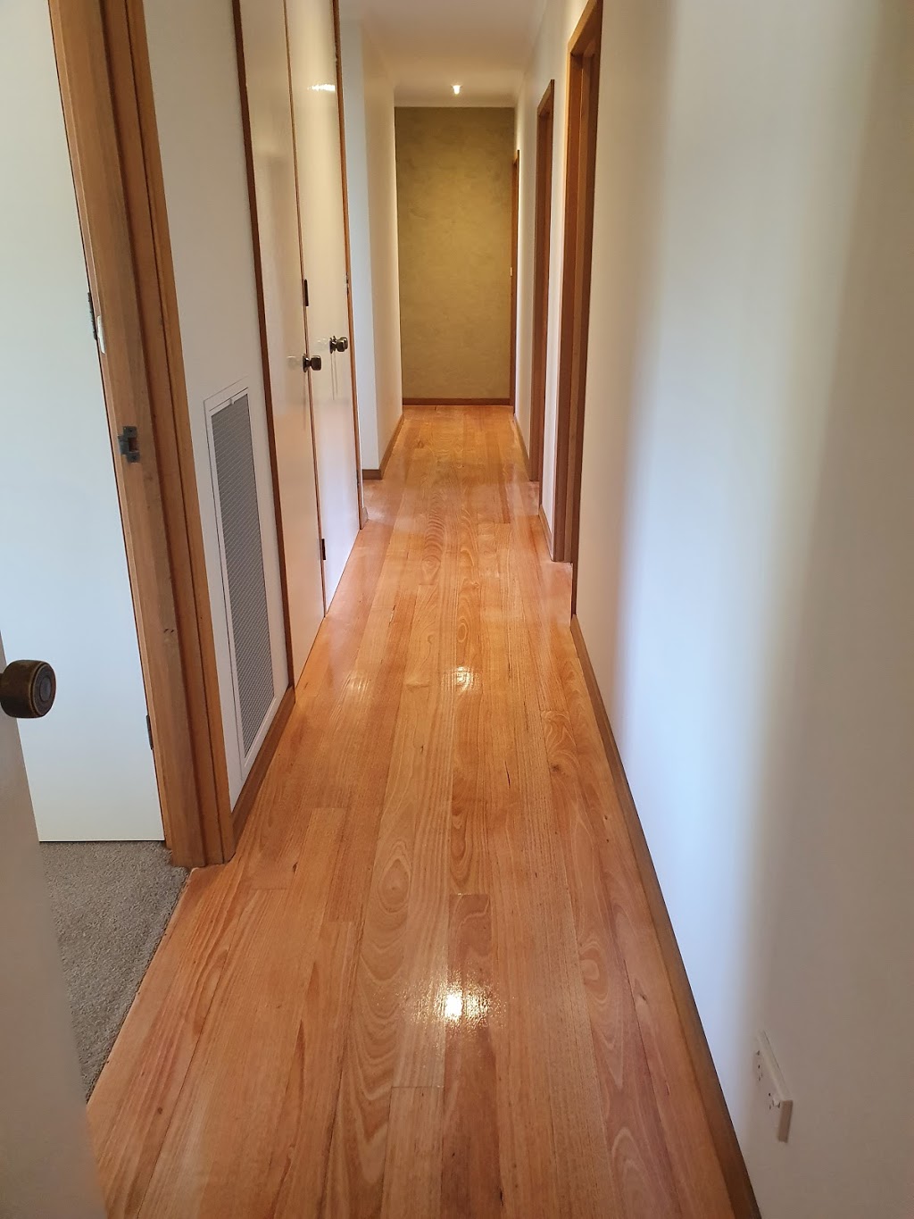 Reflections Timber Floor Sanding and Polishing | 58 Witt St, Benalla VIC 3672, Australia | Phone: 0423 611 229