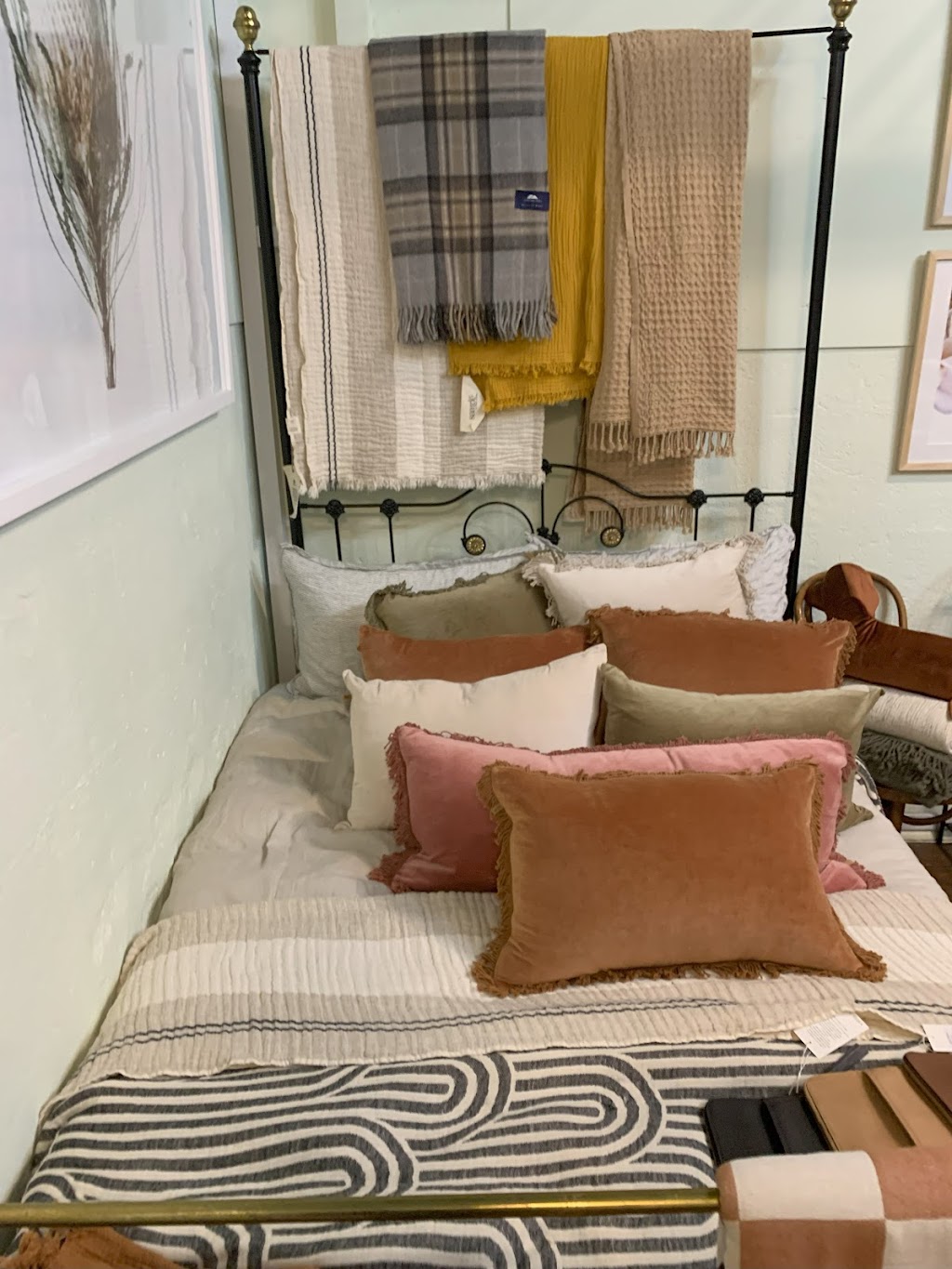 George Street Peddlers | 83 George St, Marulan NSW 2579, Australia | Phone: 0428 222 442 George Street Peddlers | 83 George St, Marulan NSW 2579, Australia | Phone: 0428 222 442