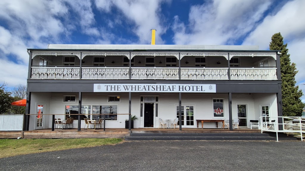 The Wheatsheaf Hotel | 14433 New England Hwy, East Greenmount QLD 4359, Australia | Phone: 0413 013 608
