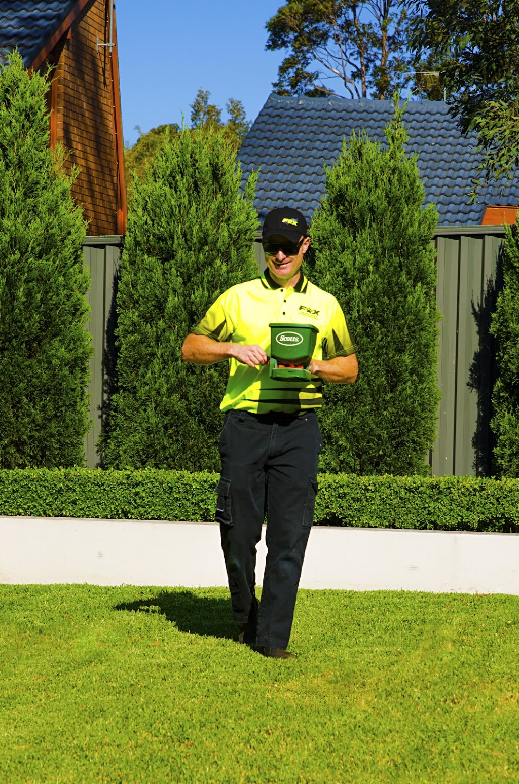Fox Mowing & Gardening Eimeo | Lawn Mowing & Gardening Services | 13 Shepherd Rd, Eimeo QLD 4740, Australia | Phone: (07) 4848 2777