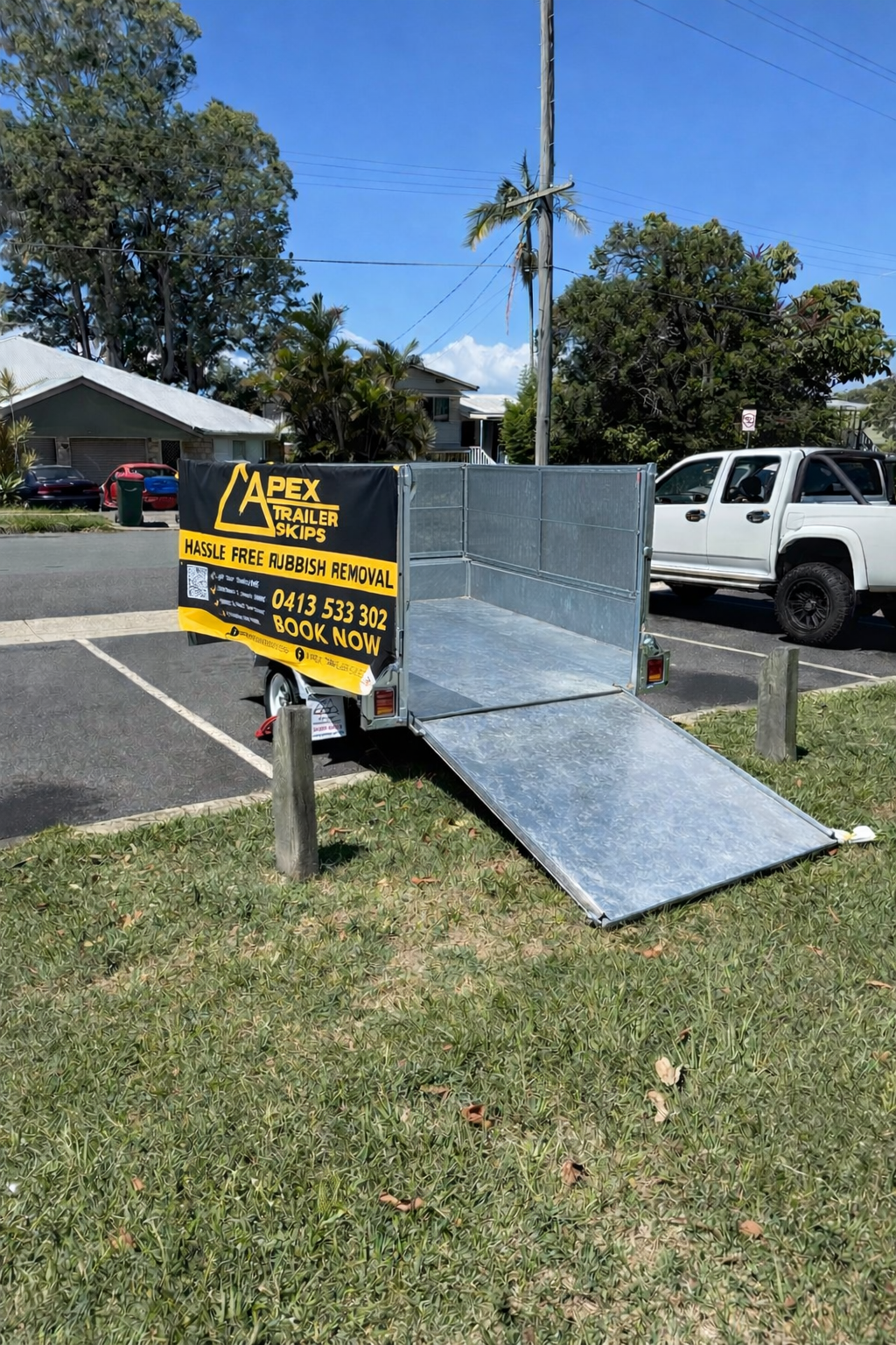 Apex Trailer Skips | 2 Queen St, Redcliffe QLD 4020, Australia | Phone: 0413 533 302