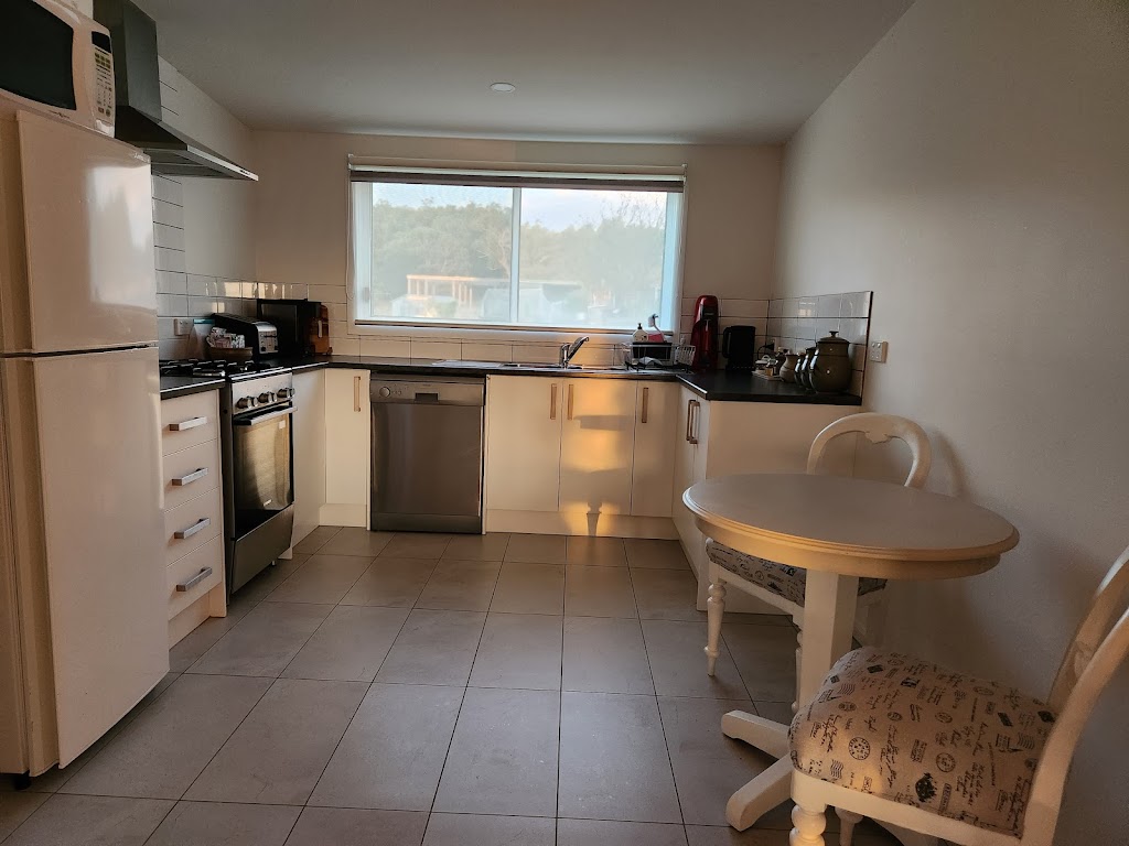Valley Views BNB | 205 Owens Rd, Woori Yallock VIC 3139, Australia | Phone: 0411 271 418