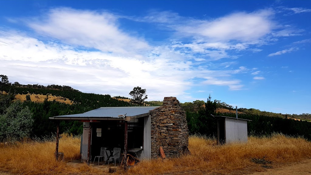 Rossiters Hut | campground | Pewsey Vale SA 5351, Australia