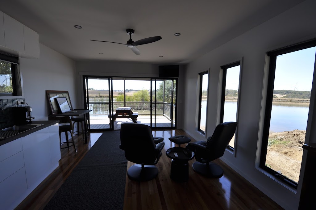 Still Waters Retreat | 69 Grills Ln, Dunnstown VIC 3352, Australia | Phone: 0412 690 891