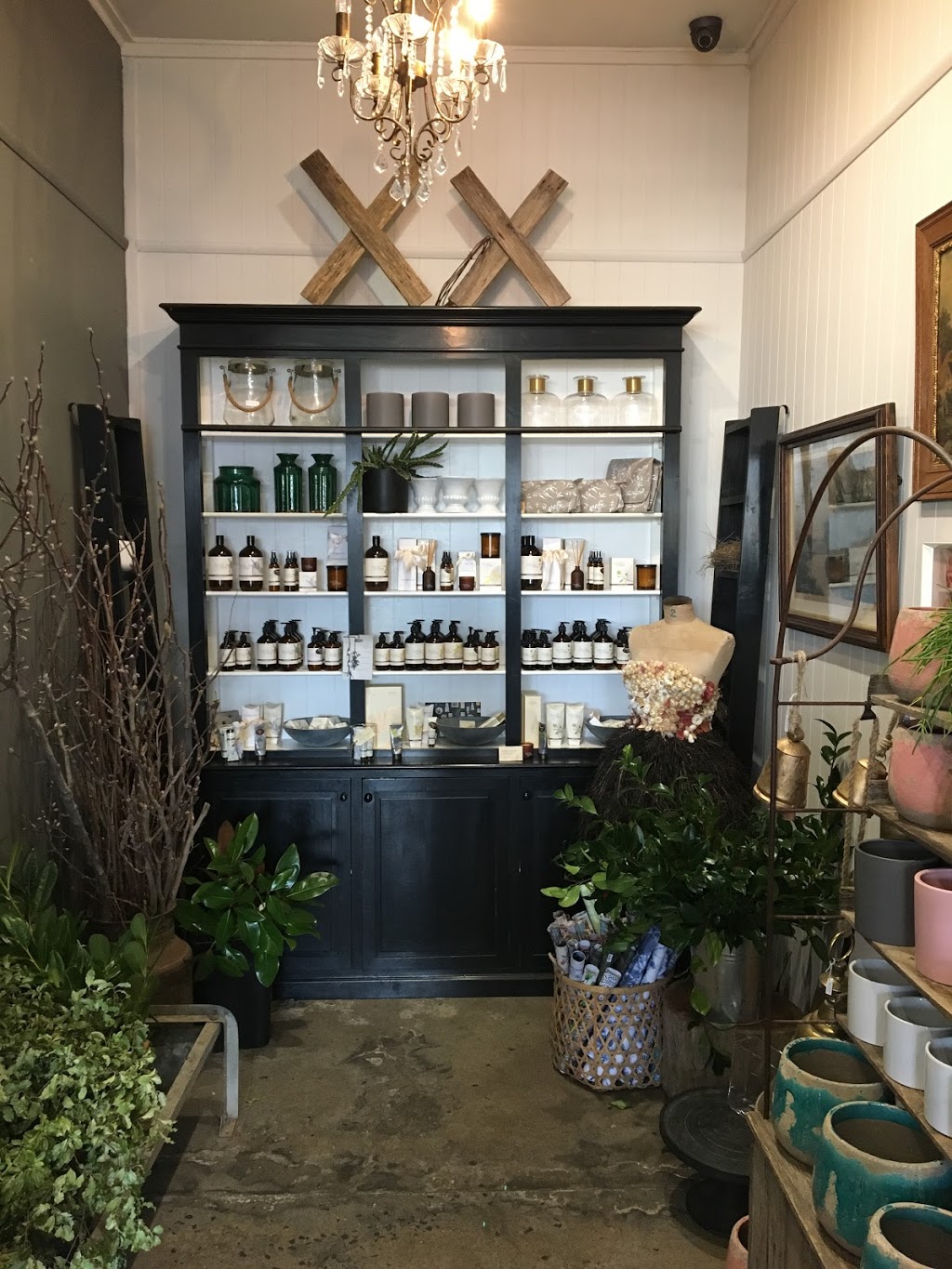 Peony & Weasel Flower Co | 333 Pakington St, Newtown VIC 3220, Australia | Phone: (03) 5223 1459