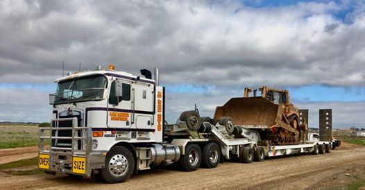 Low Loader Services Pty Ltd |  | 1700 Dohertys Rd, Mount Cottrell VIC 3024, Australia | 0439343961 OR +61 439 343 961