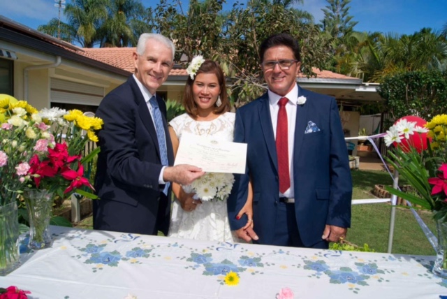 Gold Coast Wedding Celebrant Pat Mac Anally | 2 Hudson Ct, Benowa QLD 4217, Australia | Phone: 0409 120 350