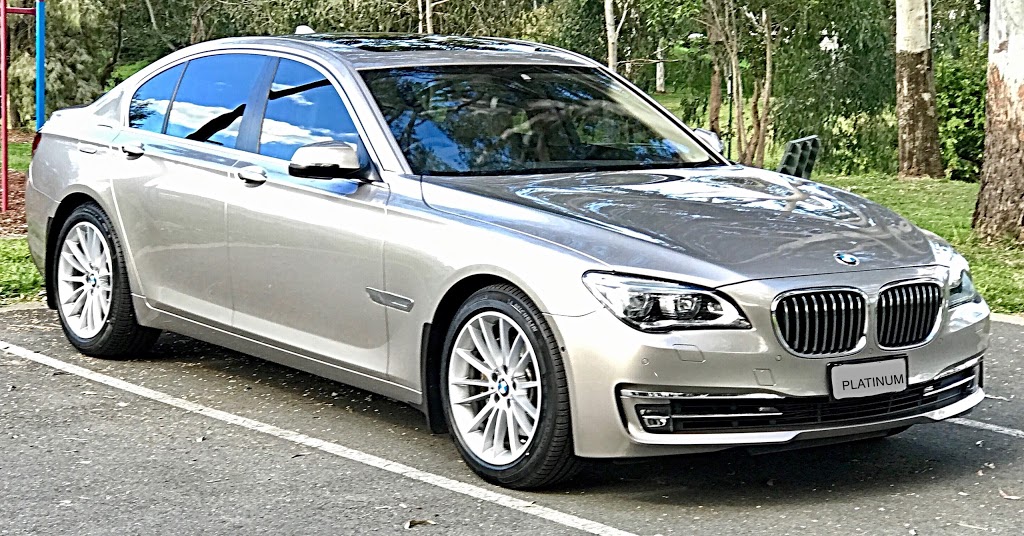 Platinum Class Limousines Brisbane | 23 Emerald St, Kedron QLD 4031, Australia | Phone: 0408 135 043