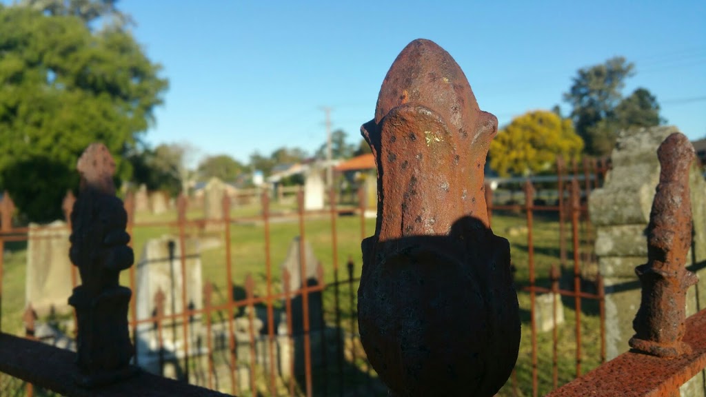 Hinton Pioneer Cemetery | cemetery | 289 Hinton Rd, Hinton NSW 2321, Australia | 0249800255 OR +61 2 4980 0255