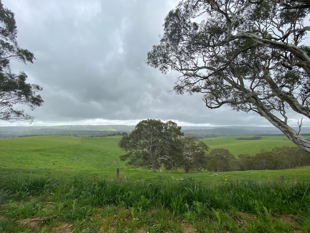 Ridgestone Retreat | Brinkworth Rd, Tungkillo SA 5236, Australia | Phone: 0437 654 453