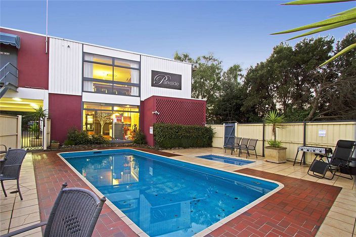 Parkside Motel Geelong | lodging | 68 High St, Geelong VIC 3216, Australia | 0352436766 OR +61 3 5243 6766
