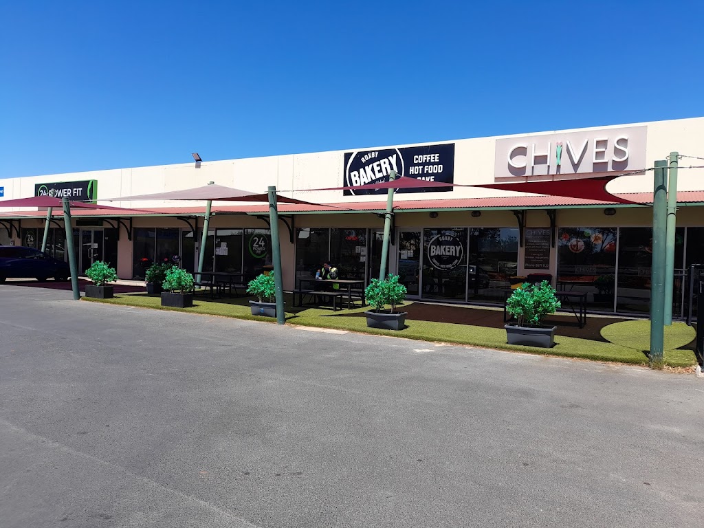 Roxby Bakery | 22/20 Tutop St, Roxby Downs SA 5725, Australia | Phone: (08) 8671 1298