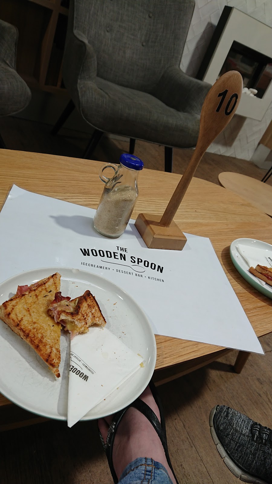Wooden Spoon | cafe | Sir Reginald Ansett Dr, Adelaide Airport SA 5950, Australia