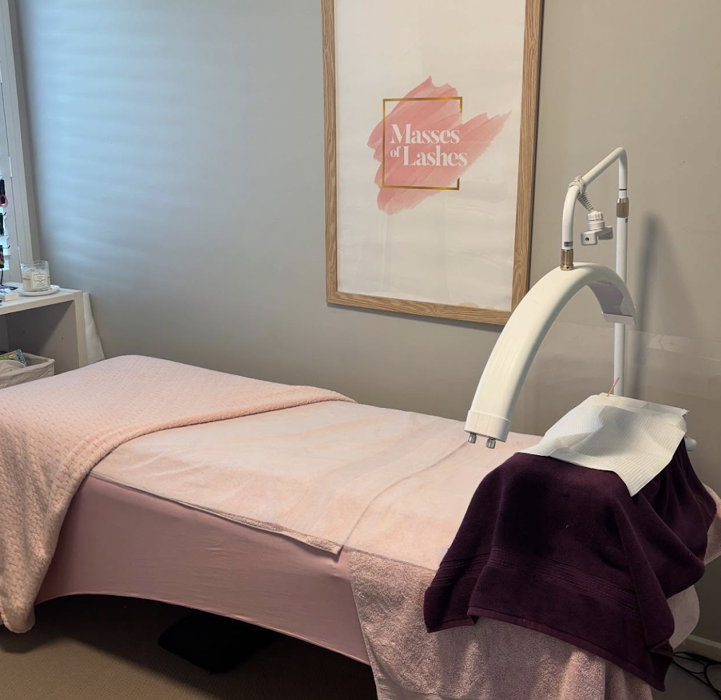 Masses of Lashes Salon | 6 Waterglass St, Spring Farm NSW 2570, Australia | Phone: 0402 158 472