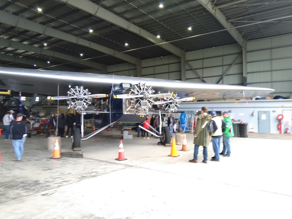 Wings Over Illawarra | Hangar 1/32 Airport Rd, Albion Park Rail NSW 2527, Australia | Phone: 0418 350 964