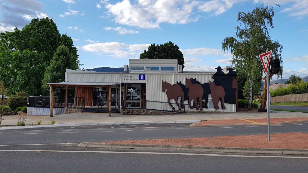 Corryong Visitor Information Centre | travel agency | 50 Hanson St, Corryong VIC 3707, Australia | 0260762277 OR +61 2 6076 2277