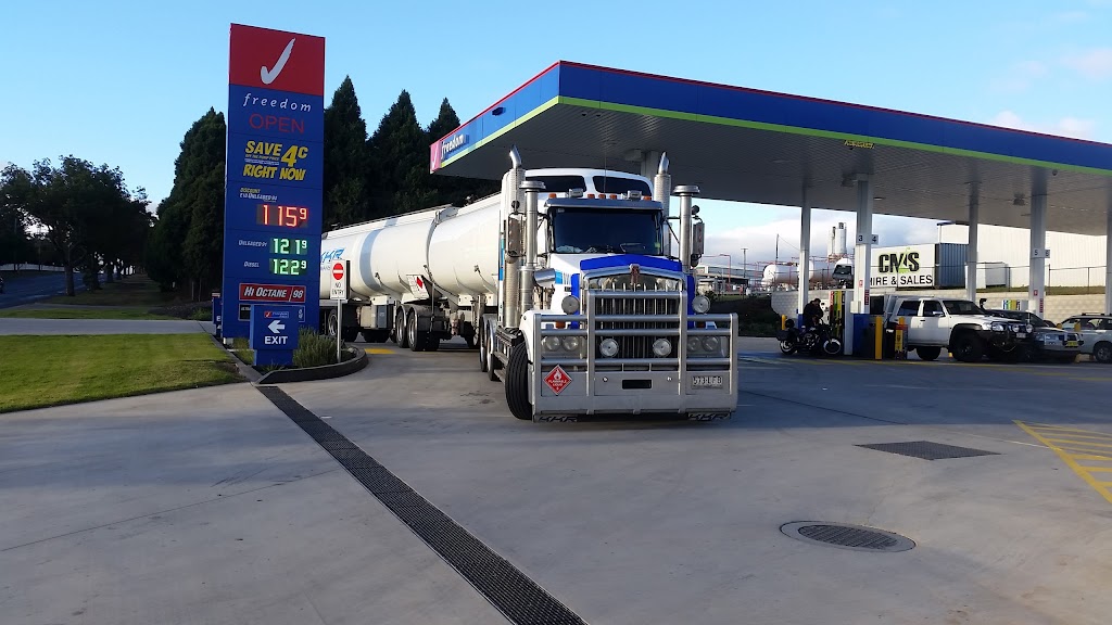 Freedom Fuels | gas station | 950/950 Ruthven St, Kearneys Spring QLD 4350, Australia | 0746355736 OR +61 7 4635 5736