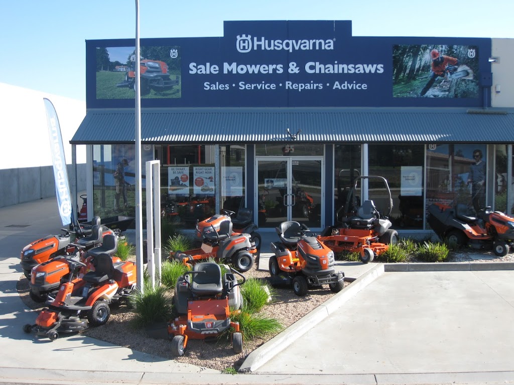 Sale Mowers & Chainsaws | store | Shop 3/55 Princes Hwy, Sale VIC 3850, Australia | 0351441513 OR +61 3 5144 1513