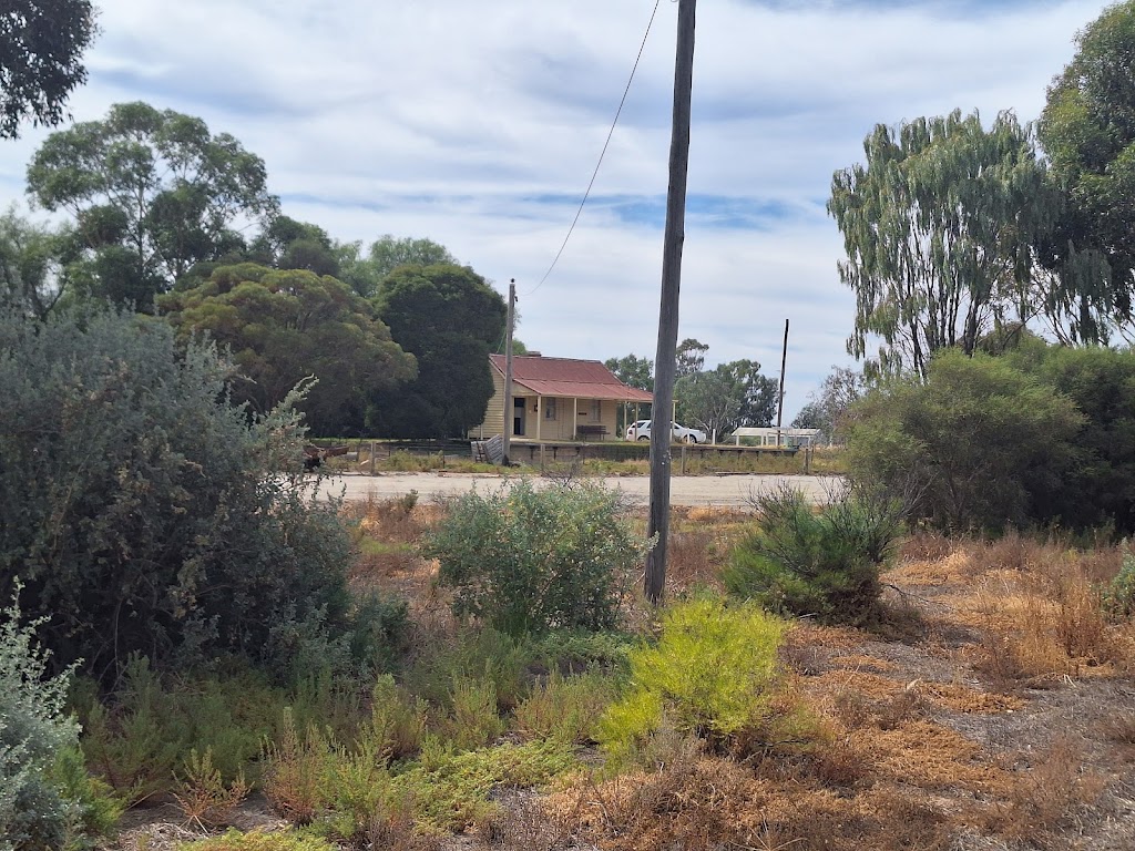 Leitchville Railway Station | Leitchville VIC 3567, Australia | Phone: (03) 5456 5222