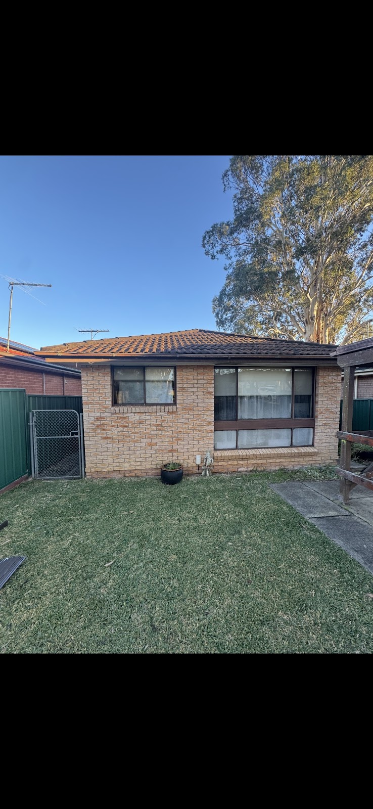 McLuckie Metal Roofing | 993a Forest Rd, Lugarno NSW 2210, Australia | Phone: 0434 043 995
