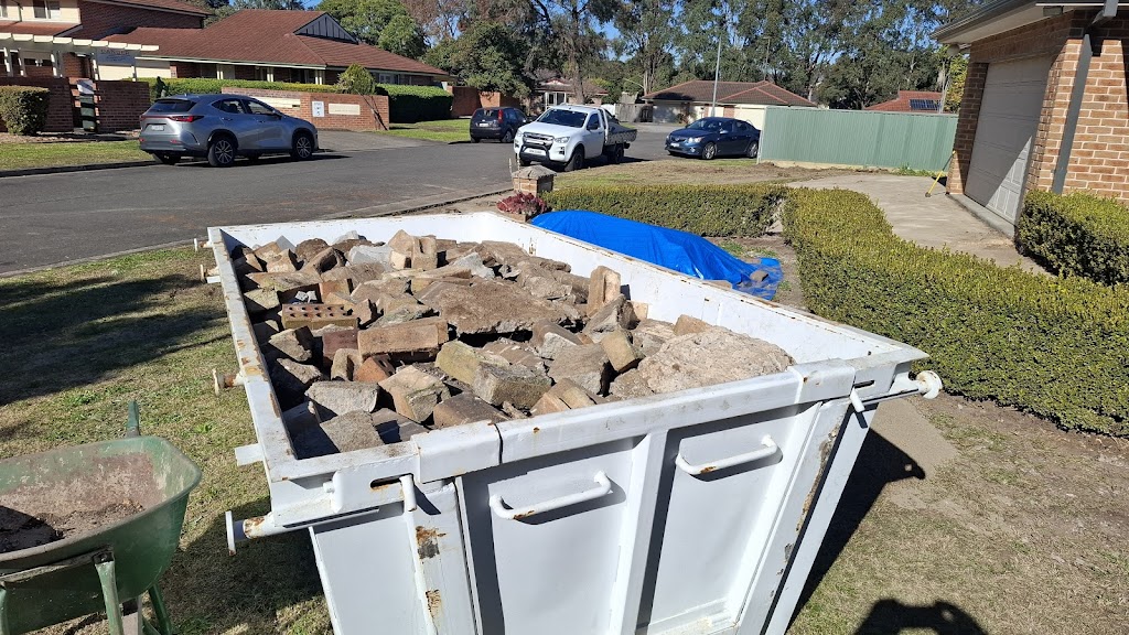 Greenfields Waste | 344 Park Rd, Wallacia NSW 2745, Australia | Phone: 1300 933 333