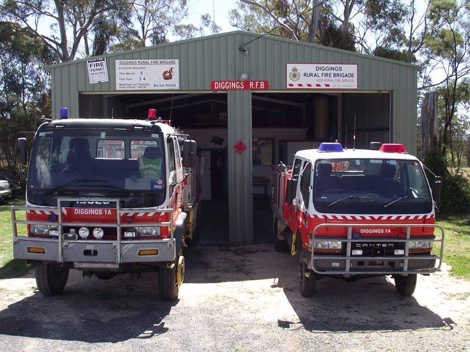 Diggings (Rocky River) Fire Station | fire station | Duzus, 301 Thunderbolts Way, Rocky River NSW 2358, Australia