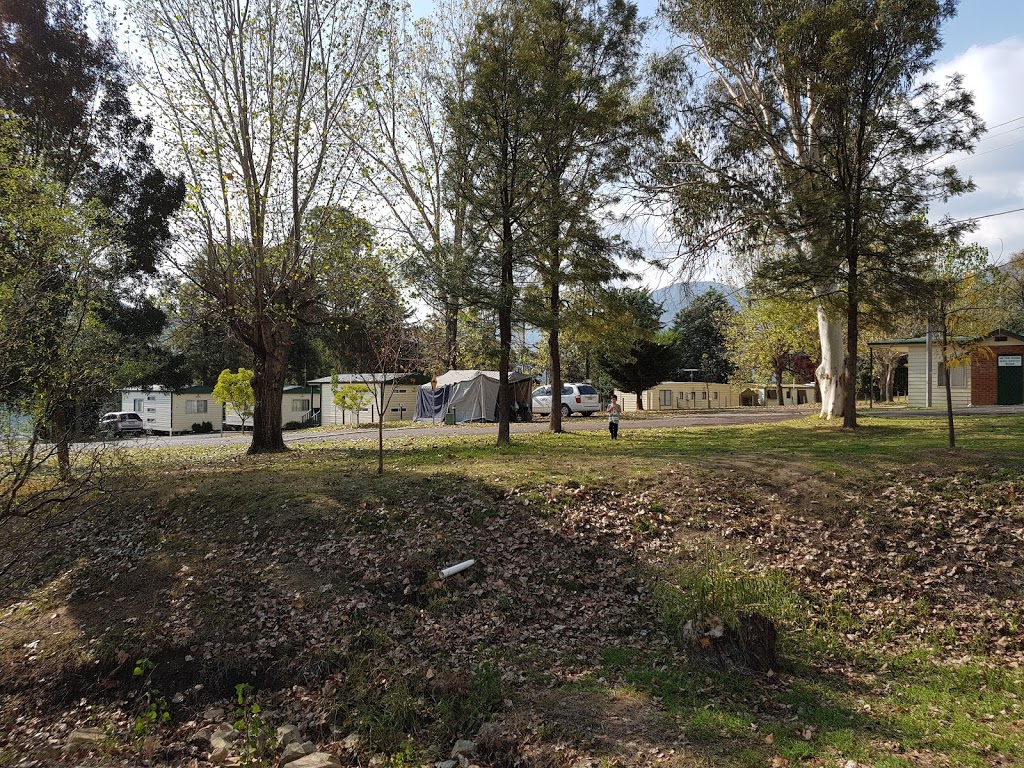 Talbingo Caravan Park | 24 Whitty St, Talbingo NSW 2720, Australia | Phone: (02) 6949 5239