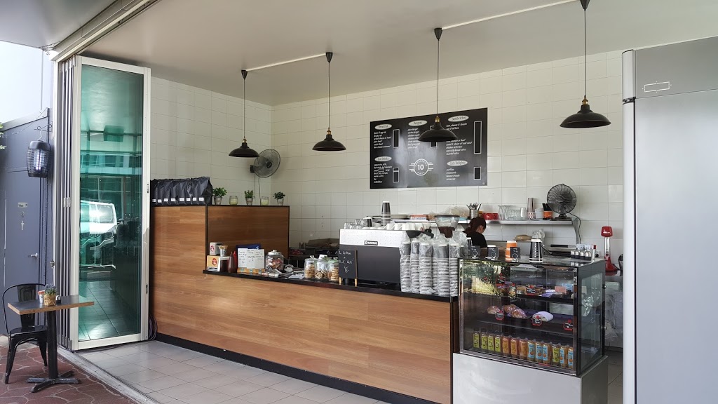 Enterprise 10 Cafe | 10 Enterprise Cl, West Gosford NSW 2250, Australia | Phone: 0424 118 970