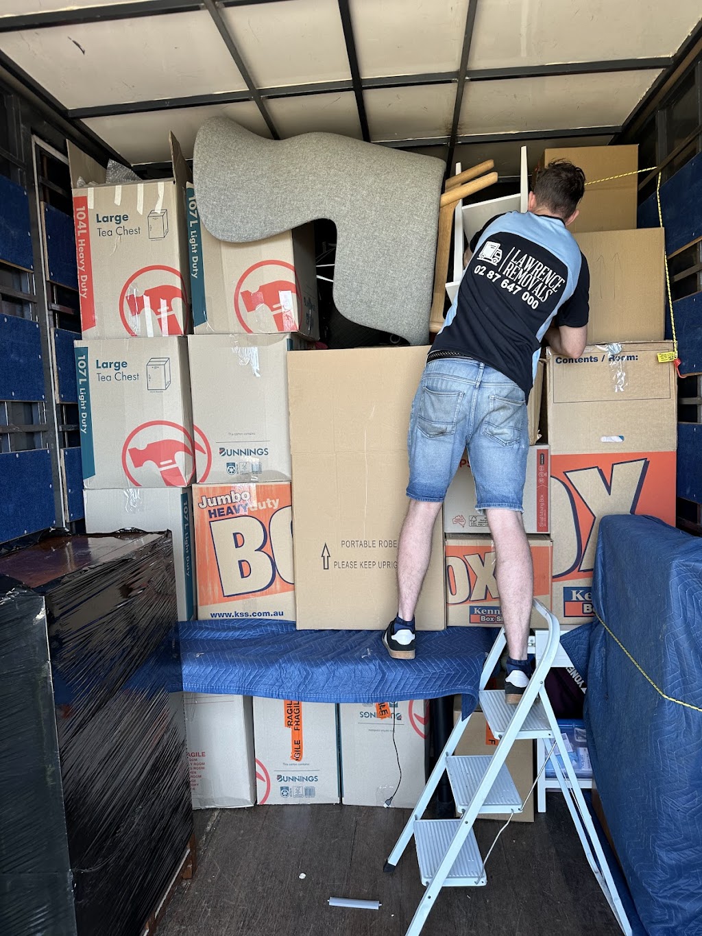 LAWRENCE REMOVALS | 500 Moss Vale Rd, Bowral NSW 2576, Australia | Phone: (02) 8764 7000