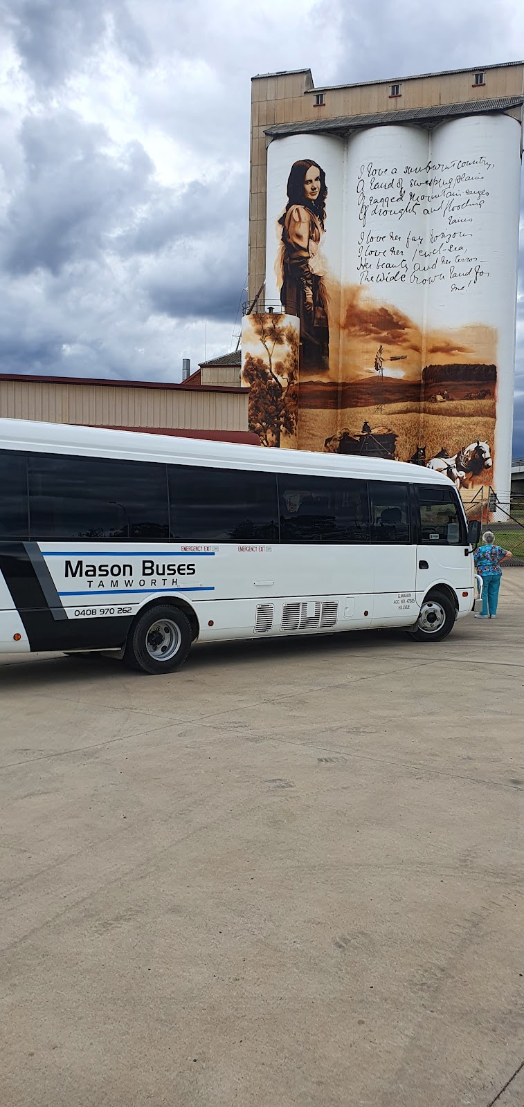 Mason Buses |  | 32 Banjos Cct, Hillvue NSW 2340, Australia | 0408970262 OR +61 408 970 262