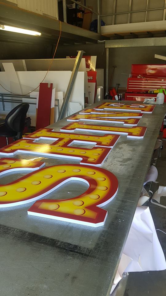 Zooma Signs | 1 McEvoy St, Warwick QLD 4370, Australia | Phone: (07) 4661 1712