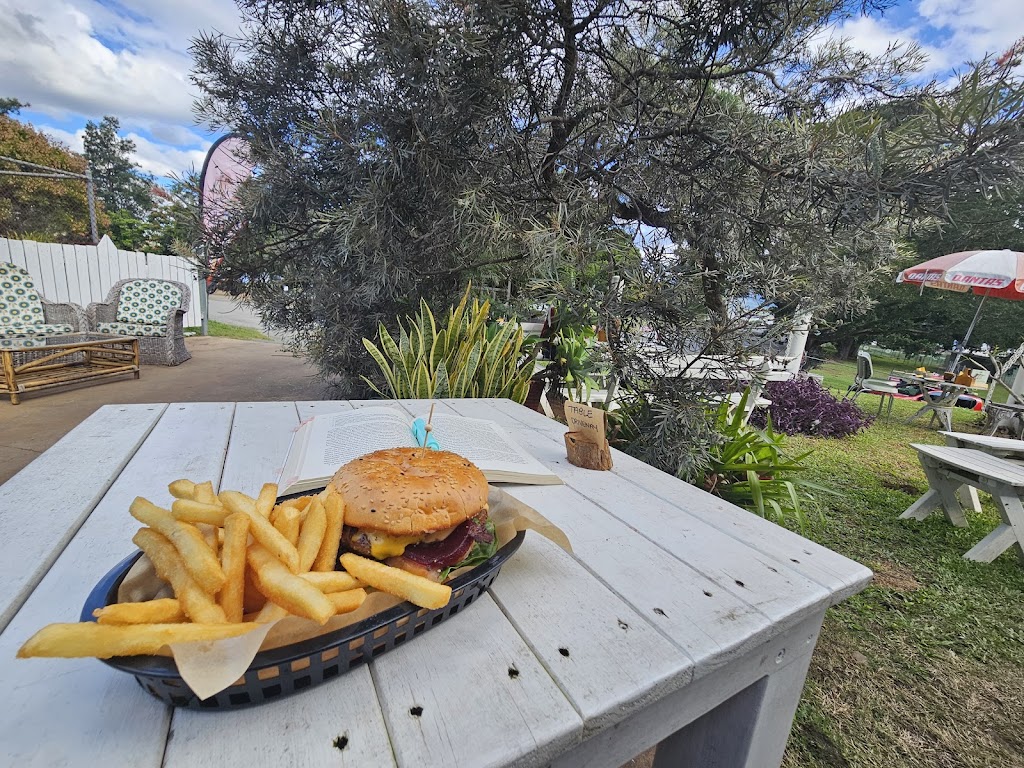 Lake Moogerah Cafè | 144 Moogerah Connection Rd, Moogerah QLD 4309, Australia | Phone: 0458 956 515