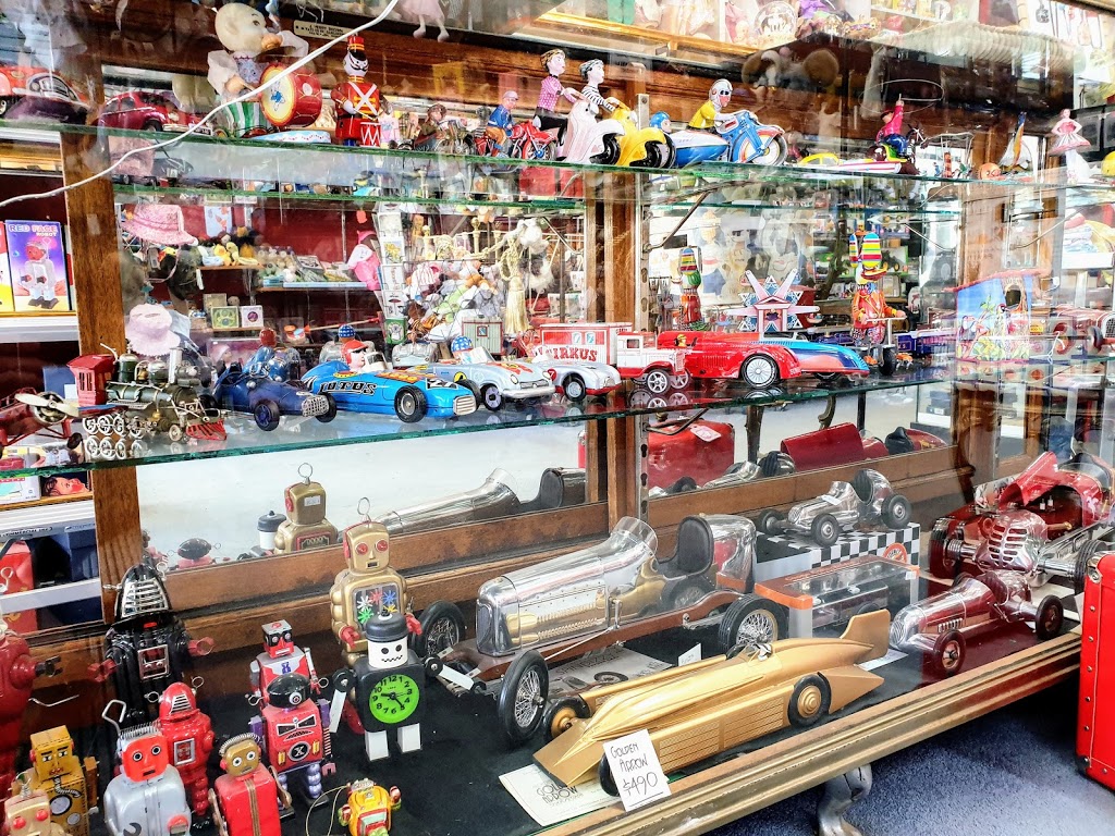 Beechworth Toys & Collectables | 51 Ford St, Beechworth VIC 3747, Australia | Phone: (03) 5728 1117