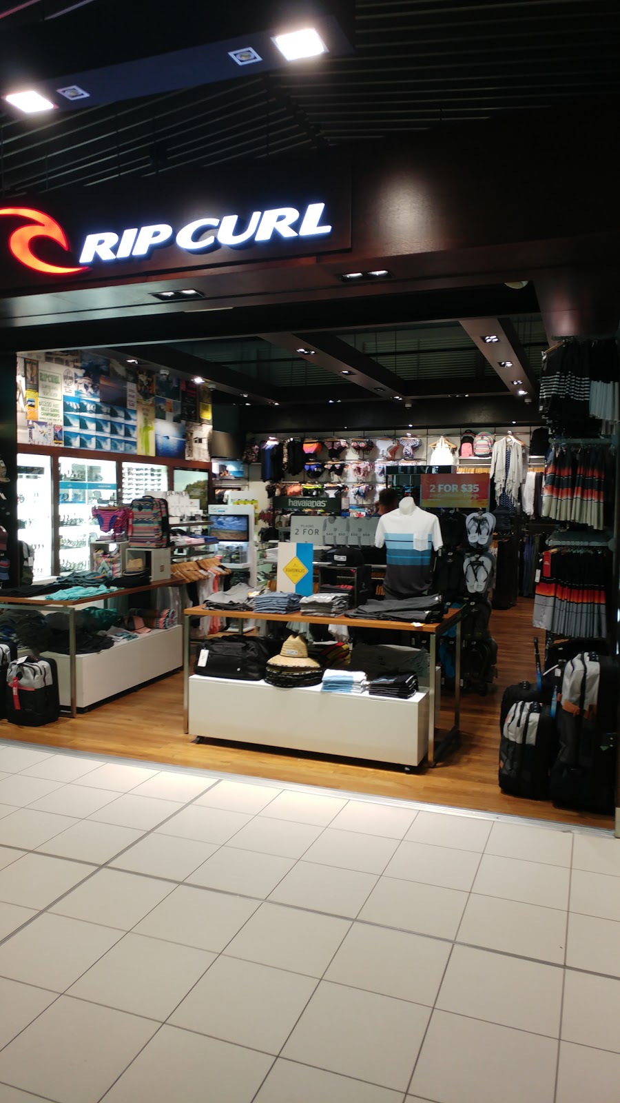 Rip Curl Brisbane Jetstar | clothing store | Shop CU214, Domestic Terminal, Airport Dr, Brisbane Airport QLD 4008, Australia | 0731152682 OR +61 7 3115 2682