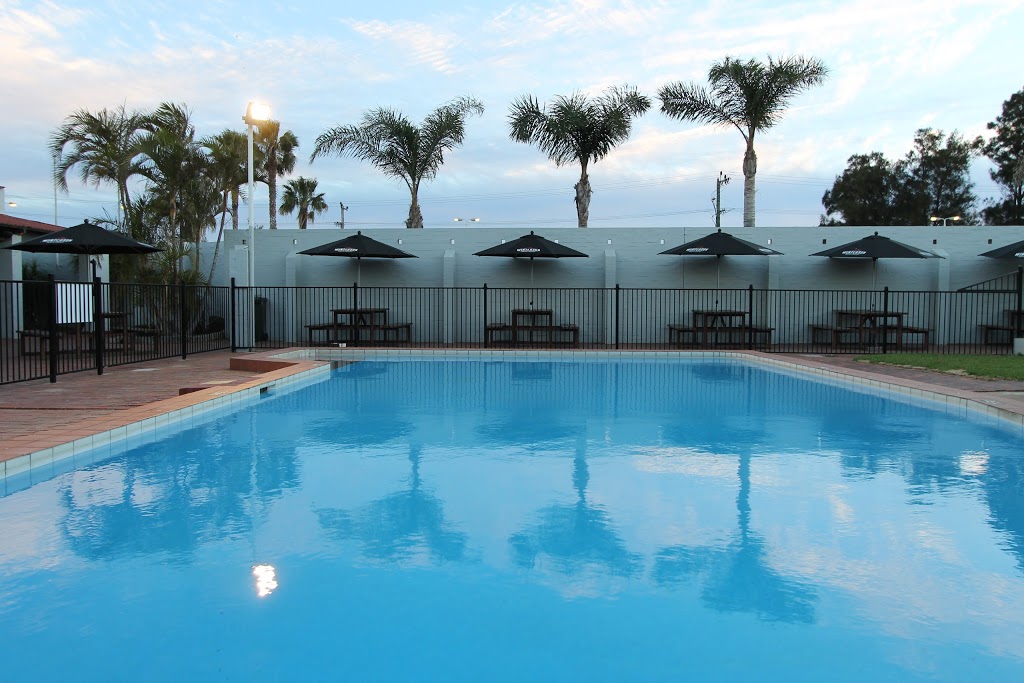 Wintersun Hotel Motel | lodging | 441 Chapman Rd, Bluff Point WA 6530, Australia | 0899231211 OR +61 8 9923 1211