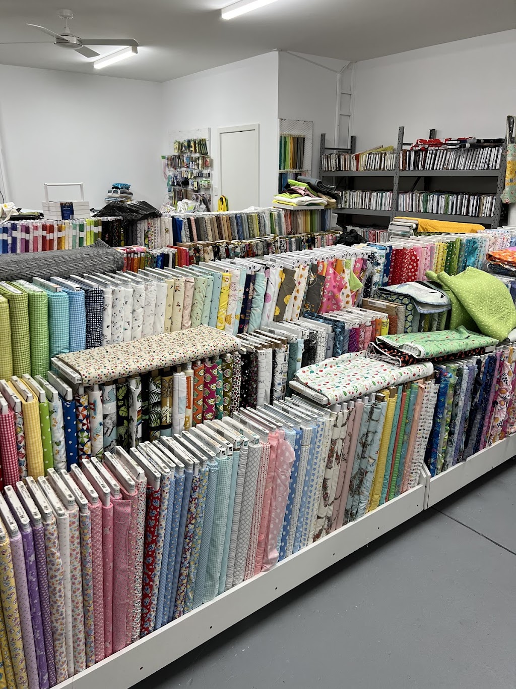 Clairs Fabrics | 22 Gough St, Kingston SE SA 5275, Australia | Phone: 0439 220 779