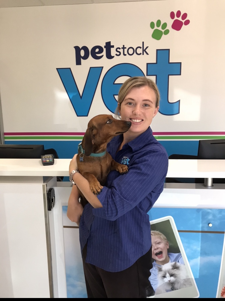 PETstock Vet Toowoomba | 2/222 Anzac Ave, Toowoomba City QLD 4350, Australia | Phone: (07) 4614 0066