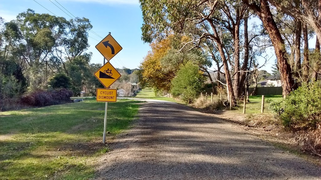 Carrum to Warburton Trail - Healesville Freeway Reservation | park | Kilsyth VIC 3137, Australia