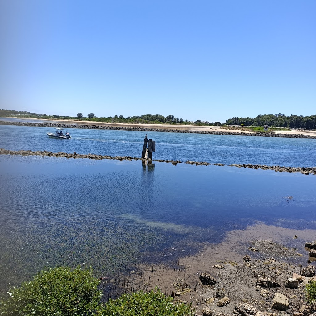 Narooma Swimming Centre | LOT 7011 Bluewater Dr, Narooma NSW 2546, Australia | Phone: (02) 4476 2398