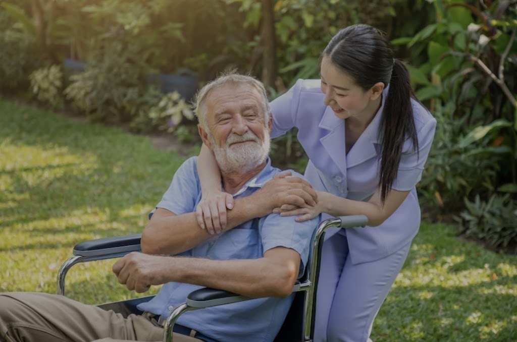 VCARE Assisted living Pty Ltd | 37 Kurrabung Dr, Fletcher NSW 2287, Australia | Phone: (02) 4072 2275