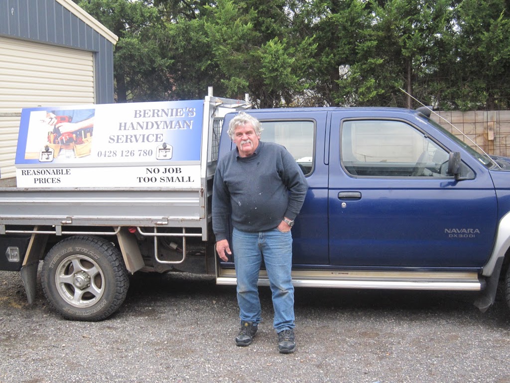 Bernies Handyman Service | 1-3 Woods Rd, St Albans Park VIC 3219, Australia | Phone: 0428 126 780