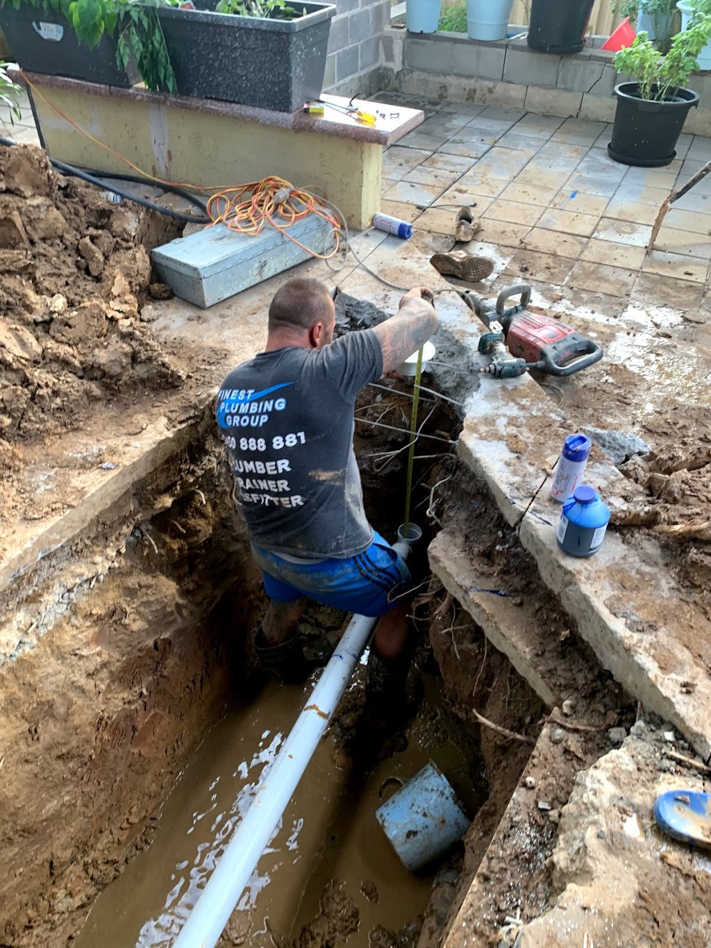 24/7 Emergency Plumber - Blocked Drains Specialist - Finest Plum | 6 Armstrong Pl, Dean Park NSW 2761, Australia | Phone: 0450 888 881