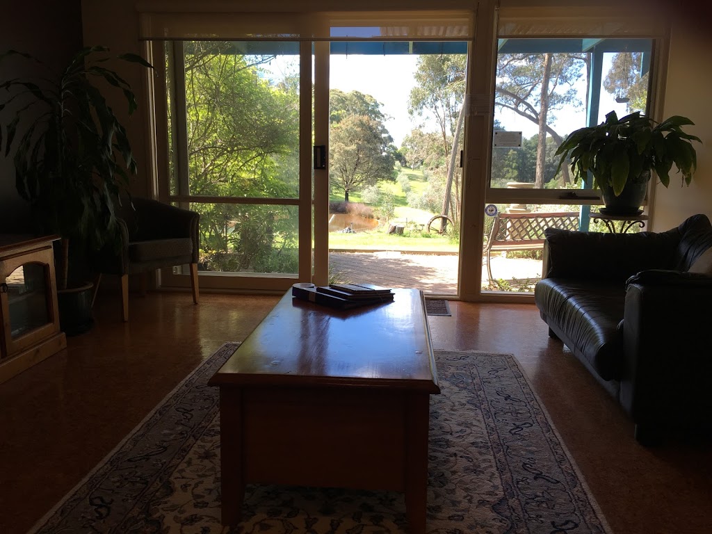 Countryside Connections Spa Cottage | 64 Fourteenth St, Hepburn Springs VIC 3461, Australia | Phone: 0439 482 802