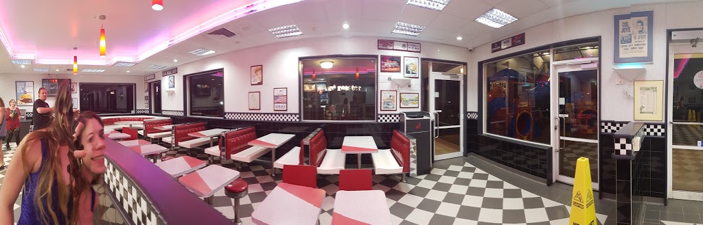 Hungry Jacks | restaurant | LOT80 Mount Milman Dr, Smithfield QLD 4878, Australia