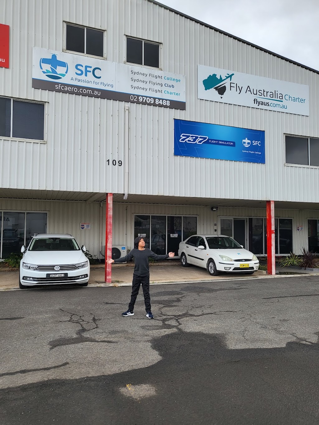 SFC 737 Flight Simulator | 109 Drover Rd, Bankstown Aerodrome NSW 2198, Australia | Phone: (02) 9709 8488