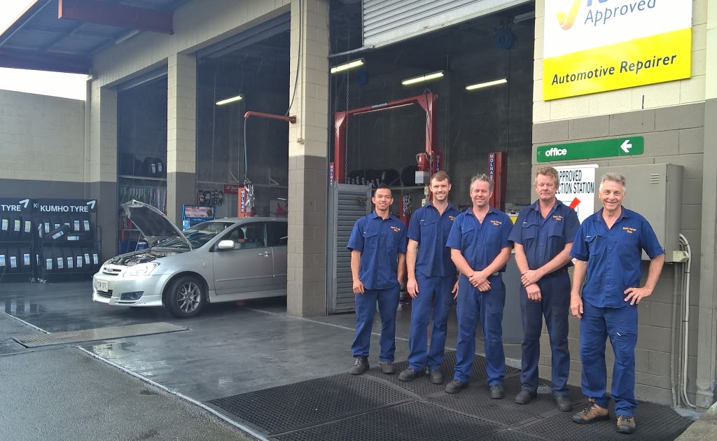 Petes Garage | 69 Robinson Rd, Nundah QLD 4012, Australia | Phone: (07) 3266 9637